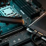 توضيح الفرق بين SSD وNVMe في وحدات التخزين